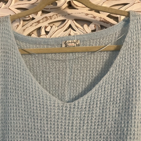 Free People oversized sweater, size M/L - Picture 3 of 6